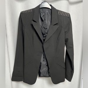 Square shoulder suit jacket